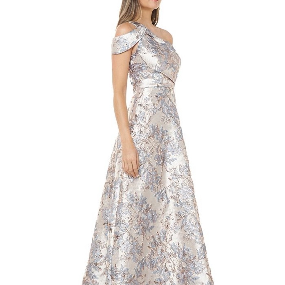 Carmen Marc Valvo Infusion Ball Gown 8
